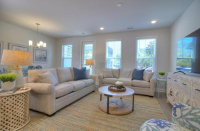 Beachside Bunker Stunning 3br 2 5bath